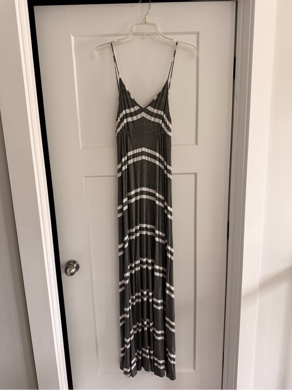 Eight Sixty- Women’s Gray Striped Maxi Dress - Slip Style XS